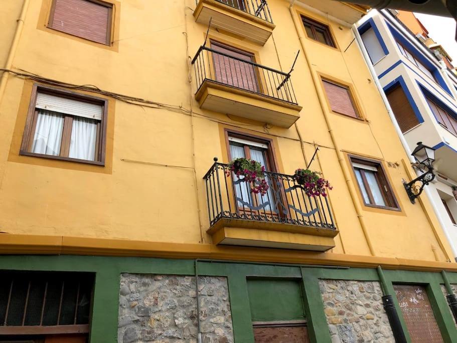Portubide Bermeo Apartment Bagian luar foto